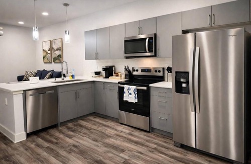 Reno Apartment | Luxury Resort 1BR Apt 104 Pool Hot Tub Gym Wifi