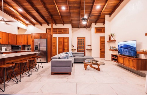 Ballena House | Luxury retreat with panoramic ocean view, private infinity pool, concierge