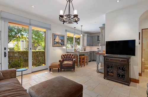 West Beach Apartment | Luxury Seaside Getaway — 2 blocks to the Beach and Funk Zone