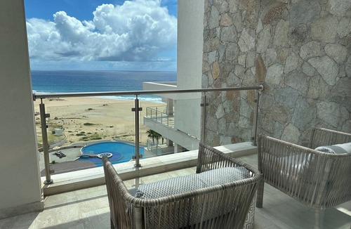 Los Cabos Condo | Luxury Spacious 4-bedroom condo in brilliant Cabo San Lucas w/hot tub