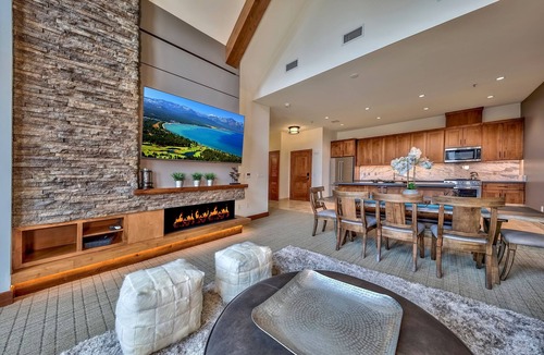 Lakeside Park Condo | Luxury Three Bedroom Steps From Heavenly Village Condo by RedAwning
