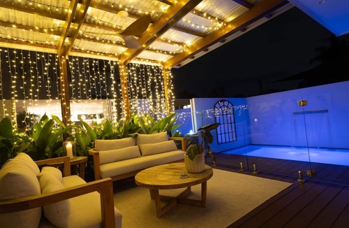 Mermaid Beach House | Luxury Tri-Level Duplex in Mermaid Beach - CoastHM