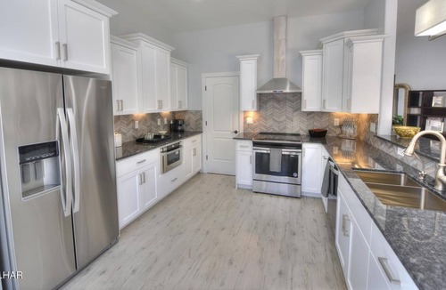 Parker Dam Villa | Luxury Villa! Emerald Golf Course, Pets! Views!