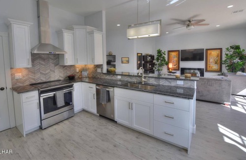 Parker Dam Villa | Luxury Villa! Emerald Golf Course, Pets! Views!