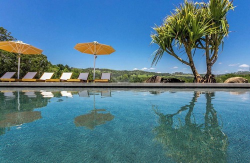 Skinners Shoot House | Luxury Villas Narringa Ridgeview:Pool, Spa, Tennis