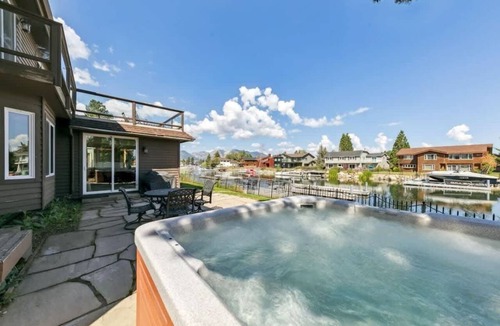 Tahoe Keys House | Luxury Waterfront Home with Hot Tub and Resort Access