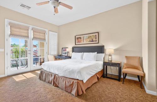 La Quinta Hotel | LV034 Cozy Upstairs Legacy Villas Suite