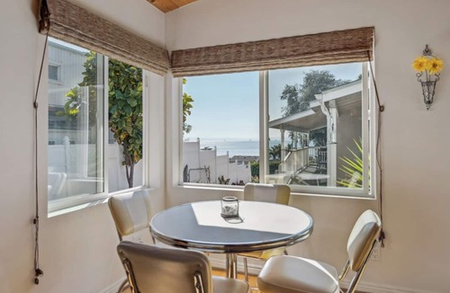 Summerland House | MAGICAL 5-STAR RATED OCEAN VIEW CUSTOM HOME - PLEASE READ ALL 400 GUEST REVIEWS!