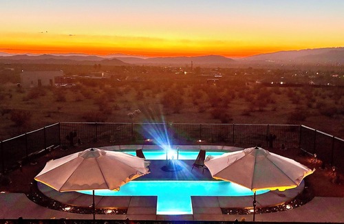 Joshua Tree House | Magical Vibes on 5 Acres with panoramic views.