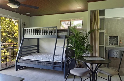 San Isidro de El General Villa | Magnolia Farm Suites