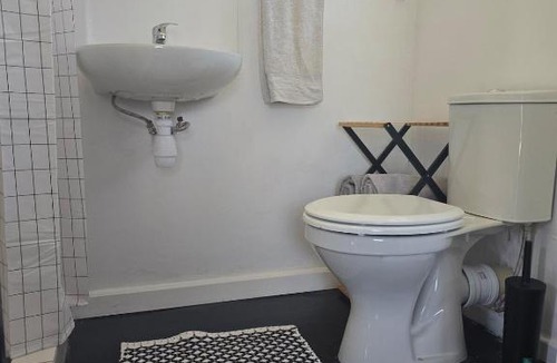 Humewood Apartment | Majhiya on Ferndale apt