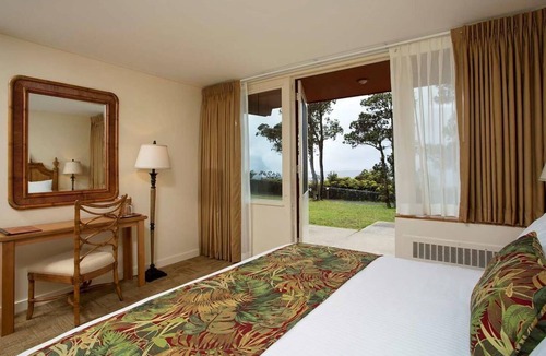 Volcano Hotel | Making The Best Memories Along The Way! Three Comfy Units, Free Parking!