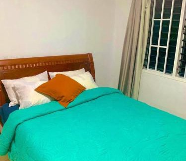 Suva House | MalaudeAirBNB