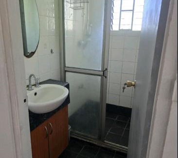 Suva House | MalaudeAirBNB