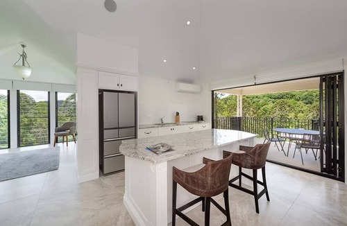 North Maleny House | Maleny Chateau Pool Country Experience, Creek, Gym
