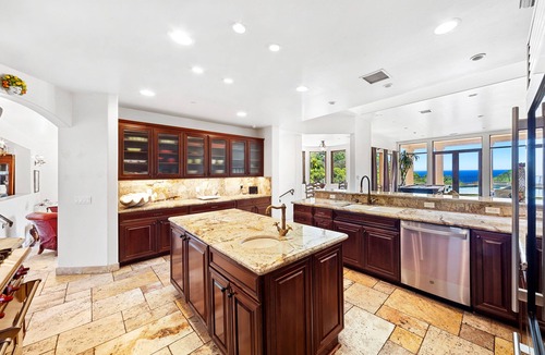 Malibu Villa | MALIBU - Latigo Beach Estate - Ocean Views, spacious with pool+hot tub