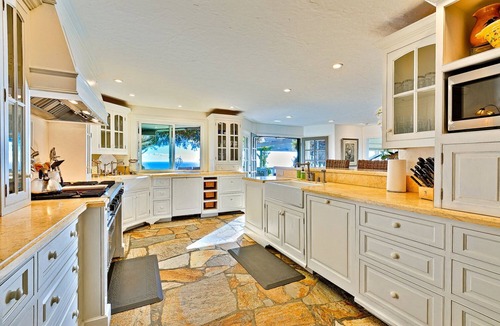 Central Malibu House | Malibu Stone Manor - A True Paradise