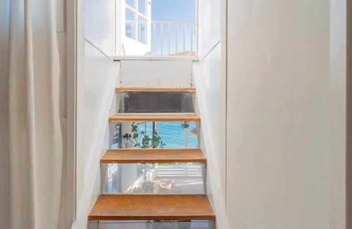 Western Malibu House | Malibu Villa with Beach Access and Ocean View