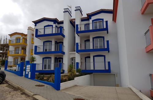 Espartal Apartment | Malta House - Monte Clérigo Beach Apartment