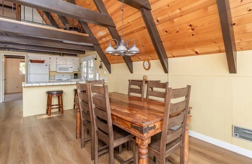 Arnold Ski Chalet | Mama Bear's Cabin- Blue Lake Springs/Bear Valley