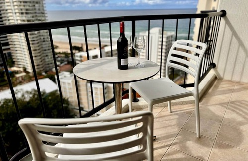 Surfers Paradise Apartment | Mantra On View 18th Floor Beachside With Spa
