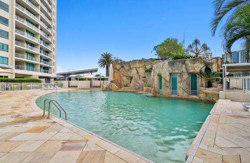 Surfers Paradise Apartment | Mantra Wings - Beachside Resort in Surfers Paradise