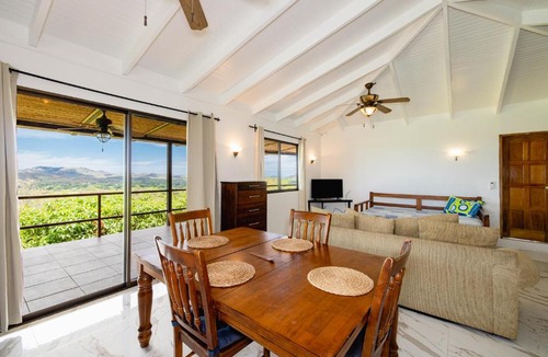 Tamarindo House | Mar Azul Zen Triplex Relaxing Zen Mountain Retreat, Pool and Yoga Platform