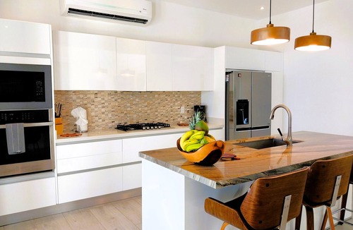 Brasilito Villa | Mar Vista Villa-sleeps 16-infinity pool-Ocean View - luxury Casa de Iluminacion