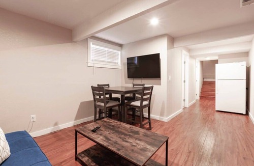 Northside Apartment | Marbella Lane - 2BR Cozy Lwrlvl in Dtwn SJ