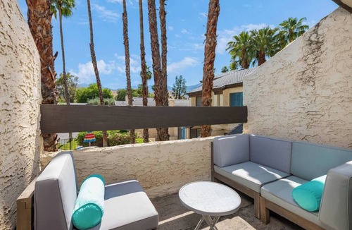 Palm Springs Cottage | @ Marbella Lane - Gem w/Outdoor Fun Pool & Trails