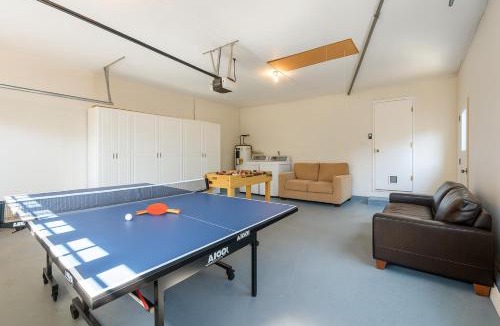 El Granada House | @ Marbella Lane Seaside Retreat, Walk to the Beach