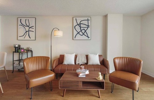 Marina Peninsula Apartment | Marina Edge, Bright 1BD 1BA Condo By The Beach.