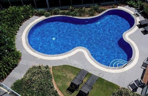 Southport Apartment | Marina Ocean View , Brighton Shores Apartments ideally for small Family & Couple