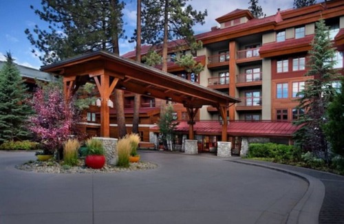 South Lake Tahoe Condo | Marriott Grand Residence Luxury Studio sleeps 2