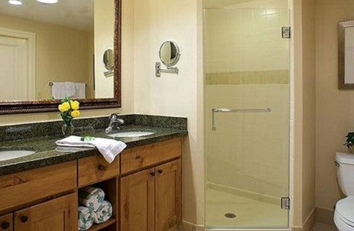 Lakeside Park Resort | Marriott Timber Lodge@Heavenly, New Year Week with On Property Gondola