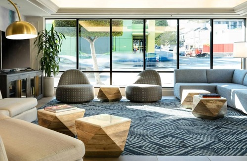 Fisherman's Wharf Resort | Marriott Vacation Club Pulse,San Francisco Hotel Room ,2 Queen Beds, Urban View