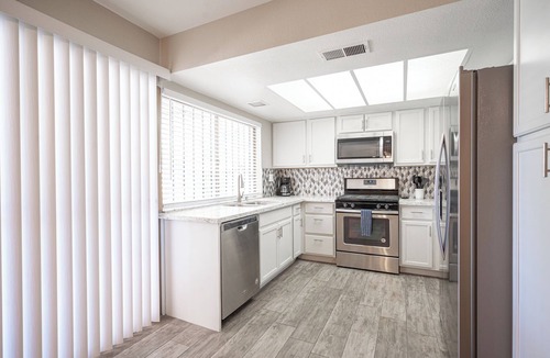 Winchester House | Marvelous three bed/two bath near Strip! w/pool!