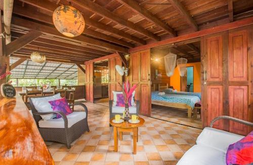 Punta Uva House | Matix- Beach House steps to Punta Uva 3 bedrooms