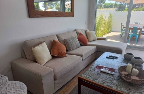 Meco House | Meco Beach and Pool Villa