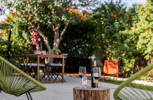 Castelo House | Meco Garden Retreat - near Sesimbra
