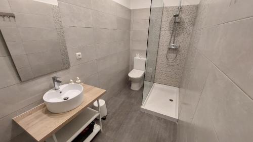 Linda-a-Velha Apartment | Memoria 49