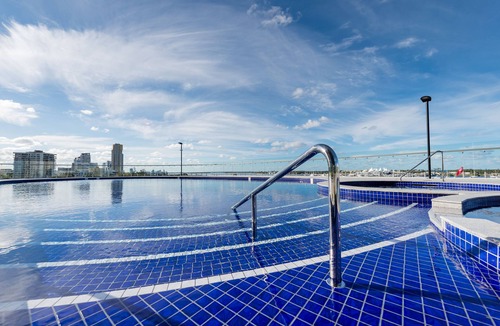 Southport Apartment | Meriton Suites Southport, Gold Coast