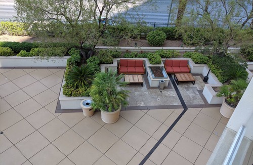 Las Vegas Apartment | MGM Signature Balcony Suite 5805 NO RESORT FEE