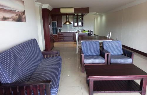 Marina Martinique Apartment | Milkwood Beachfront Accommodation, J'Bay