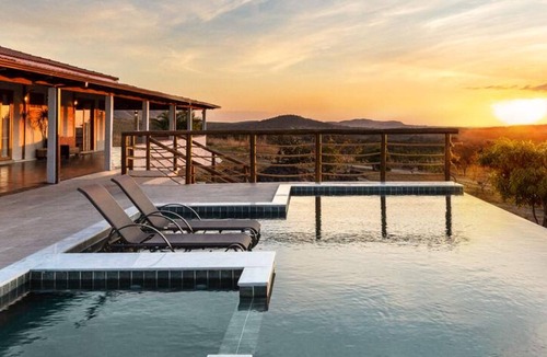 Tahoe Tyrol Ski Chalet | Minutes to Tahoe fun! Family friendly retreat