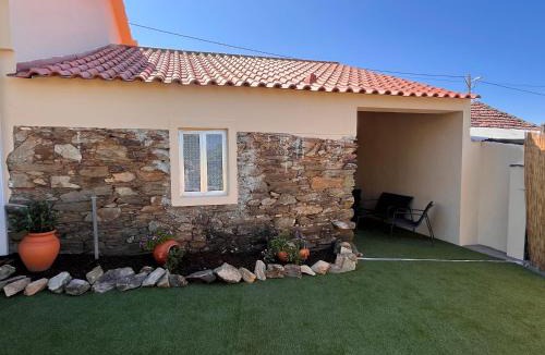 Sarzedas House | MirakostaCB