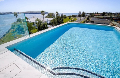 Batemans Bay Apartment | Modern 1-Bedroom Apt with Sweeping Water Views