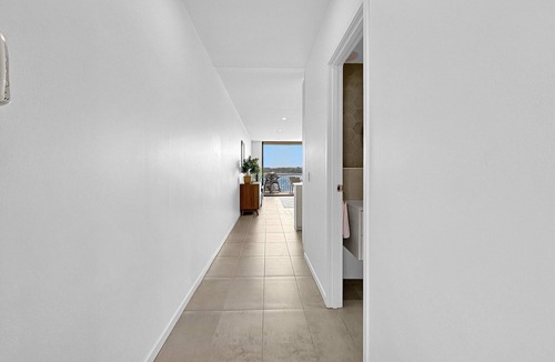 Batemans Bay Apartment | Modern 1-Bedroom Apt with Sweeping Water Views
