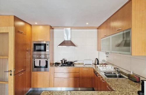 Parque das Nacoes Apartment | Modern 2-Bedroom Apt Close to Lisbon Airport, Metro & Near Parque das Nações