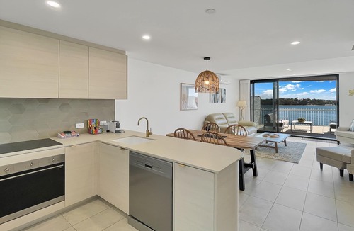 Batemans Bay Apartment | Modern 2-Bedroom Apartment with Pool Access